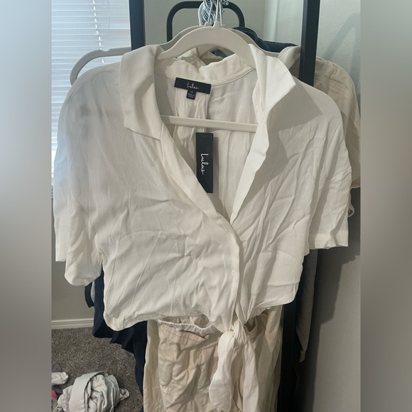 NWT lulus White button tie top - Picture 1 of 4
